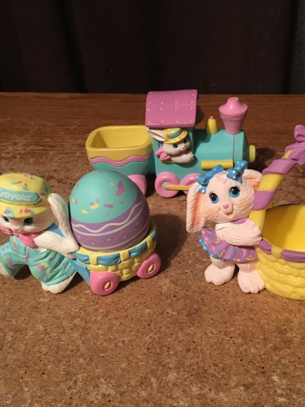 LOT OF 3 CRAYOLA BUNNY SPRING EASTER FIGURES BASKET TRAIN WAGON EGG